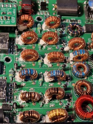 Low-pass filter toroids glued with TEC 7