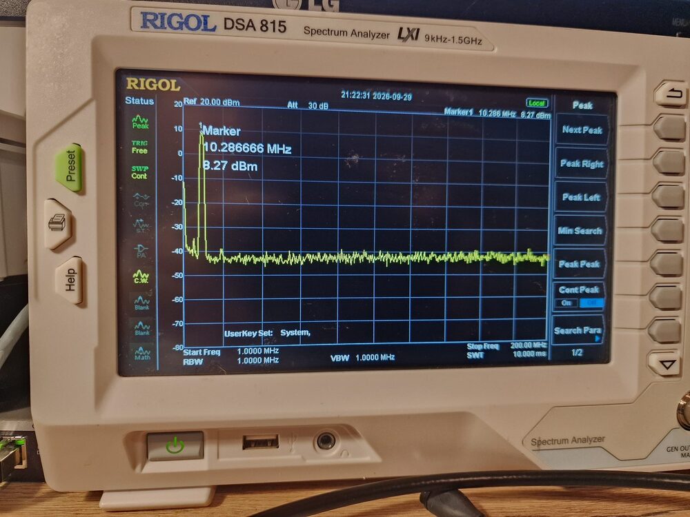 Output spectrum on 30m, 1-200 MHz